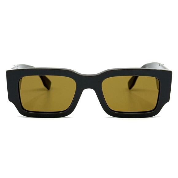 New, FENDI Sunglasses FE40131I 20E Authentic - Picture 3 of 12